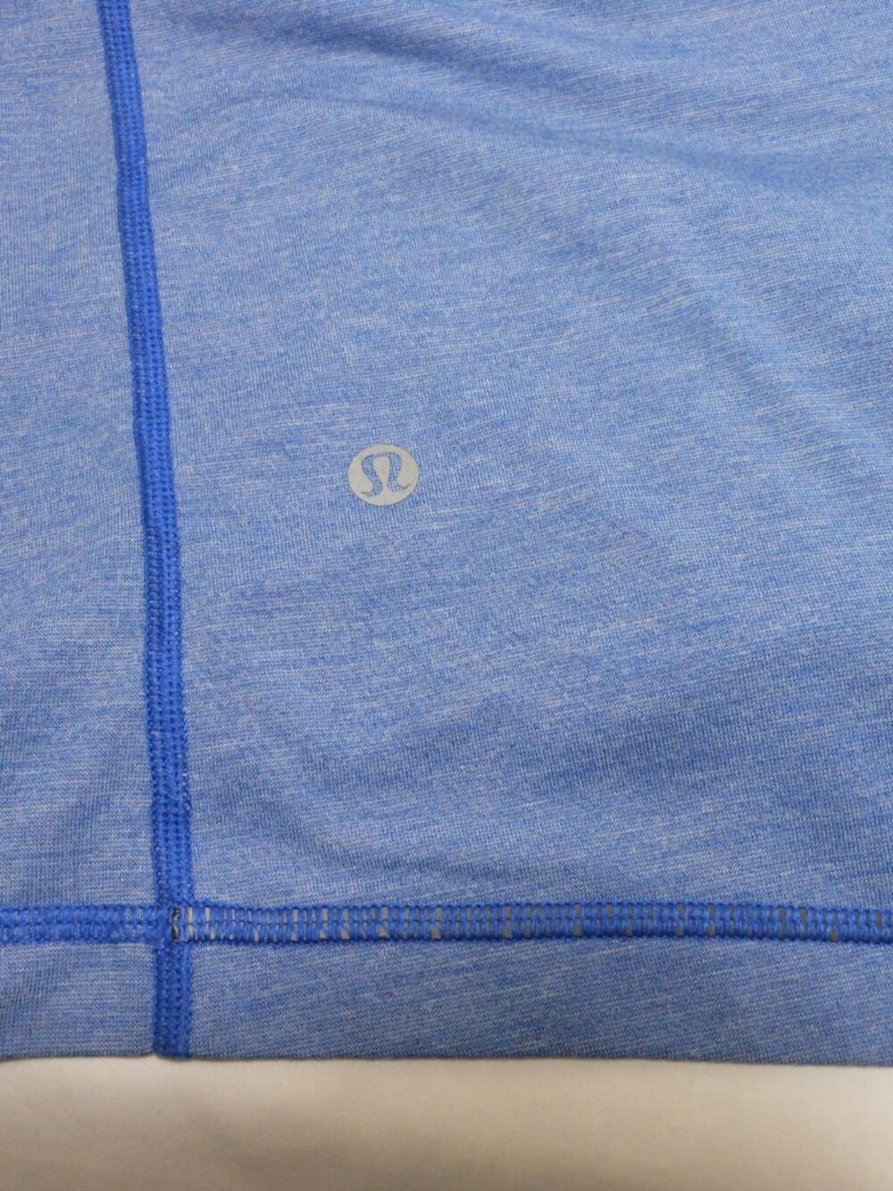 Lululemon men's golf shirt
